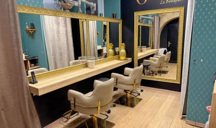 O miroir  : Coiffeur à La Rochelle