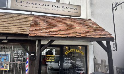 SALON DE LYNA : Institut de beauté à Vaujours