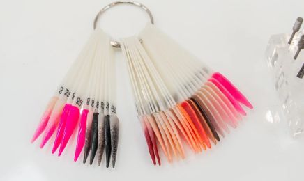 Mom‘s Nails: Nagelstudio in Hamburg