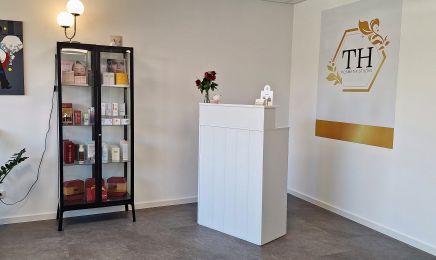 TH Kosmetik & Beauty : Kosmetikstudio in Harsefeld