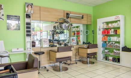 CLEAR Coiffure - Chartres : Manucure à Chartres