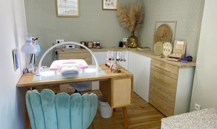 St Ange Coiffure  : Manucure à Saint-Méen-le-Grand