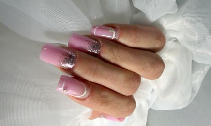 Estelle Nails  : Institut de beauté à Bruxelles