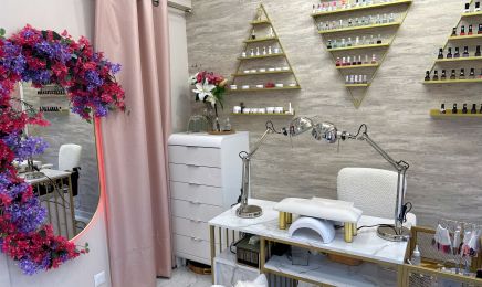 Anis Nails : Coiffeur à Cherbourg-en-Cotentin