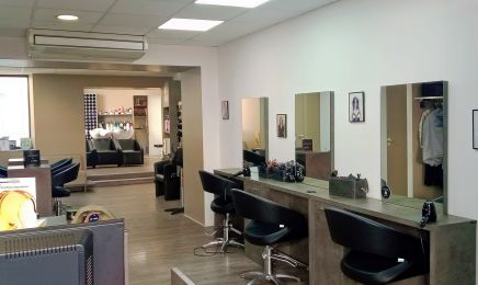 La Maison Des Coiffeurs : Coiffeur à Rochefort