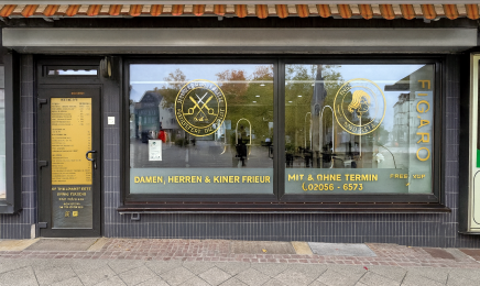 Figaro am Kirchplatz - Damen Friseur: Friseur in Heiligenhaus