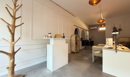 IRMAS Bar à ongles & Beauté : Barbier à Marignane
