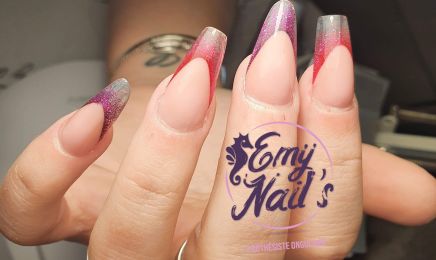 Emy nails  : Institut de beauté à Valras-Plage