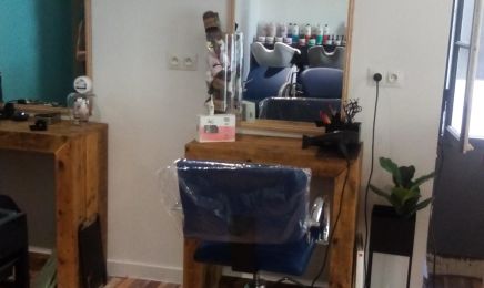 O salon : Institut de beauté à Rions