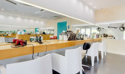 Couleur salon : Coiffeur à Carignan-de-Bordeaux