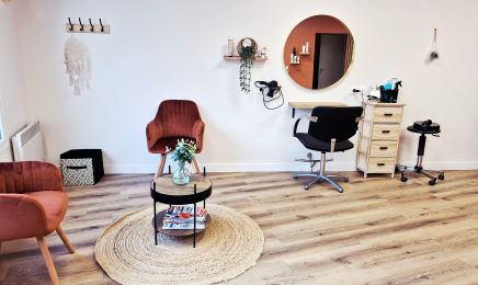 K Hair Coiffure : Coiffeur à Villeneuve-la-Comtesse