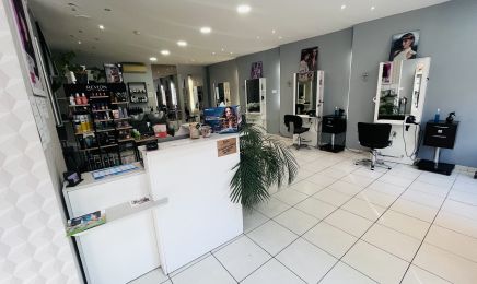 Ciseaux & Hai'r : Coiffeur à Saint-Pierre-du-Perray