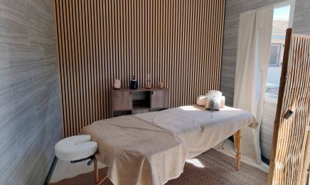 SOPHROZEN  : Institut de beauté à Sernhac