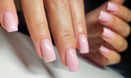 Nails by Tetiana ( Chez Dorffer - Salon de coiffure ) : Manucure à Bischwiller