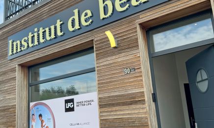 Tao Yin  : Institut de beauté à Carvin