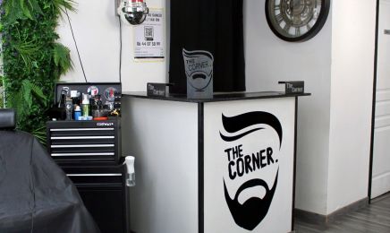 The Corner Barber Shop : Barbier à Saintes