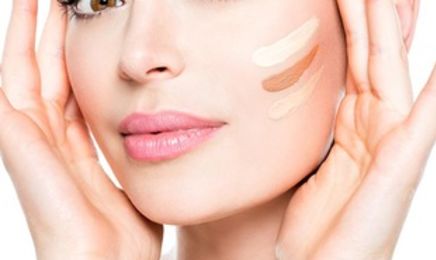 Graphye au service des Reines de Beaute : Manucure à Lesneven