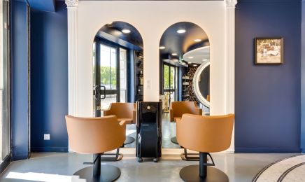 Maison Versailles : Coiffeur à Nantes