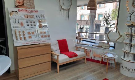 Arômes et Sens : Manucure à Saint-Cyprien