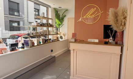 La beauté dauré : Manucure à Paris