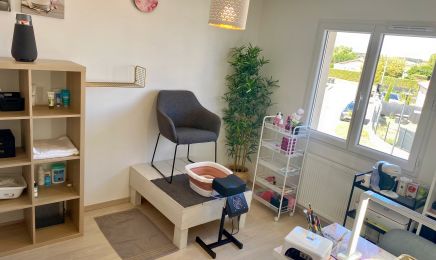 Iris Nails Colors : Coiffeur à Lavernose-Lacasse
