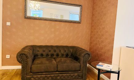 Tinas‘s Kosmetik: Kosmetikstudio in Düsseldorf