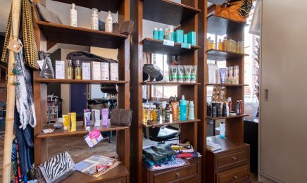 S.M. Coiffure Esthetique : Coiffeur à Brebières
