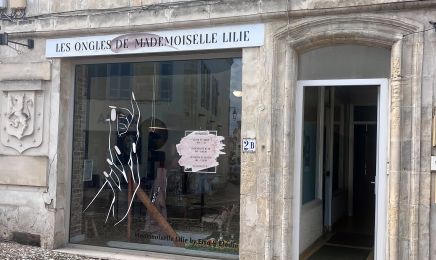 Mademoiselle Lilie : Manucure à Jonzac