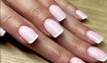 Solène Nail Wellness Studio : Manucure à Écully