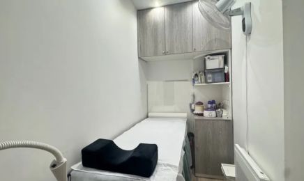 Léa Beauté  : Manucure à Paris