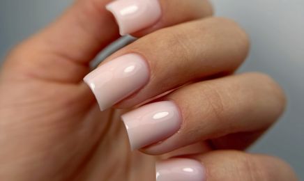 Ongles LR  : Manucure à Alès