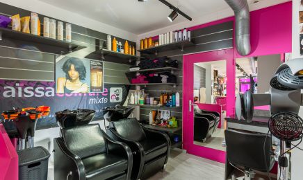 Aissa Coiffure et Cosmétique : Coiffeur à Brest