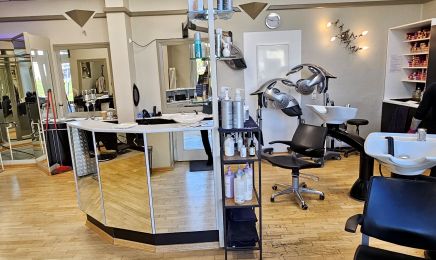 Elegant Friseur und Körperpflege GmbH: Friseur in Zossen