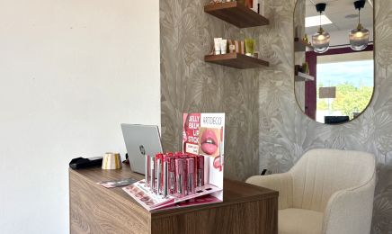 Yvalice | Salon de Beauté  : Manucure à Remouillé