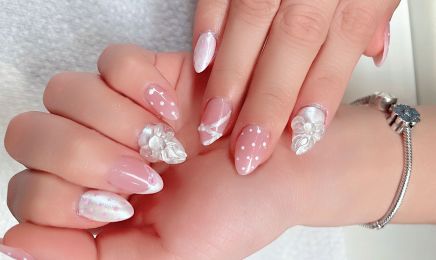 Anna Nails: Nagelstudio in Stein