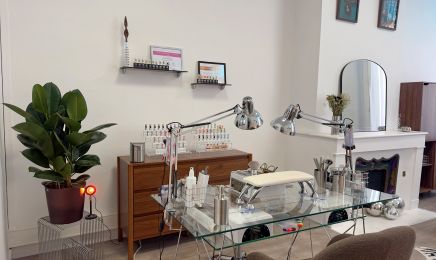Nail Art Jade : Manucure à Bordeaux