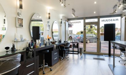 Image de Soi : Coiffeur à Le Coudray-Montceaux