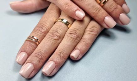 Victoria Ongles (Institut de beauté Evidence)  : Manucure à Cagnes-sur-Mer