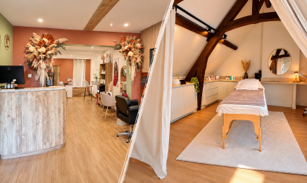 Le salon by Sabrina / Autour Del : Institut de beauté à Thourotte