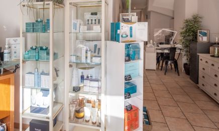 Elixir Beauté : Manucure à La Garde