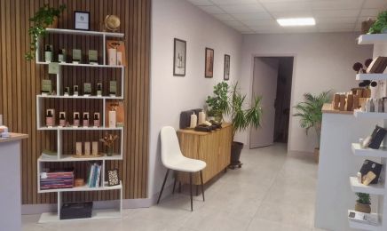 Pause Vanille : Manucure à Reims