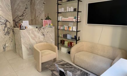 Face Massage - Madina : Institut de beauté à Nice