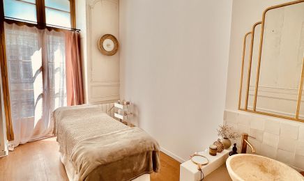 Maison Deux Mai - Drainage Reneta , facialiste, remodelage, Renata França, soin lifting, hydrojelly : Institut de beauté à Rennes