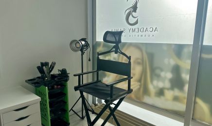 Academy samia: Kosmetikstudio in Leipzig