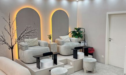 AZRA Beauty Lounge: Kosmetikstudio in Köln