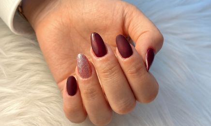 Ayline Elmaz copine de beauté : Manucure à Manage