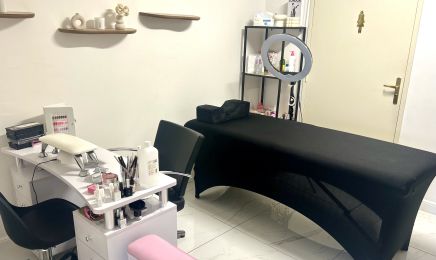 Maison L  : Institut de beauté à Trélazé