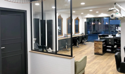 Melvik : Coiffeur à Houlgate