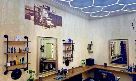 Planned Cut : Barbershop in Dresden