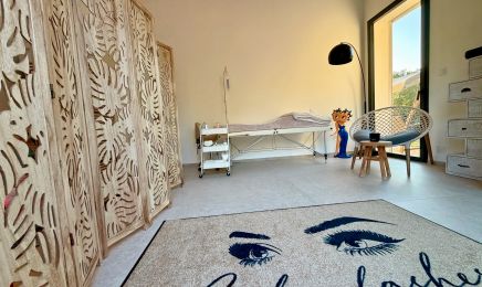 Loulwa Lashes : Institut de beauté à Besse-sur-Issole